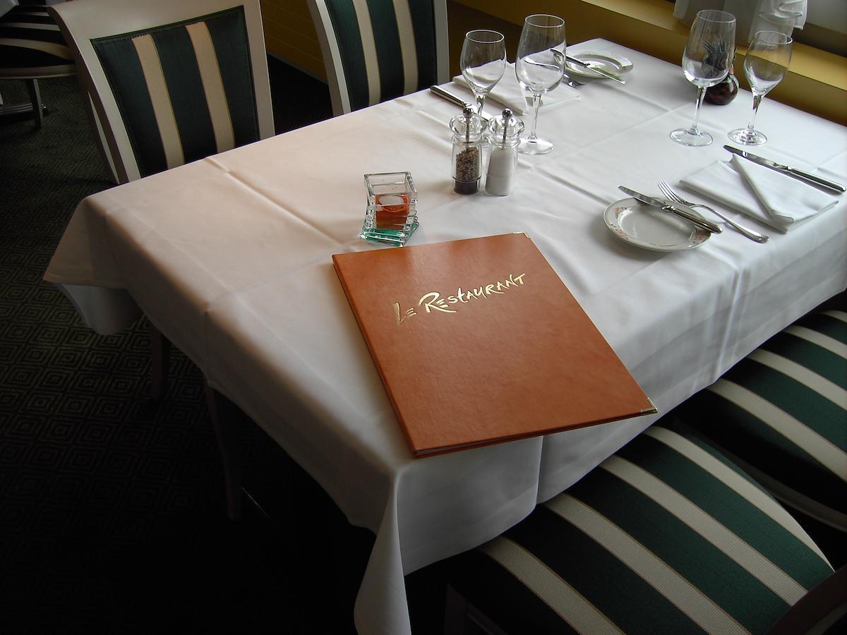Pieterlen Hotel Restaurant Klosterli מראה חיצוני תמונה